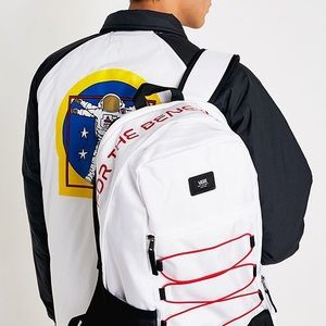 vans snag plus backpack nasa